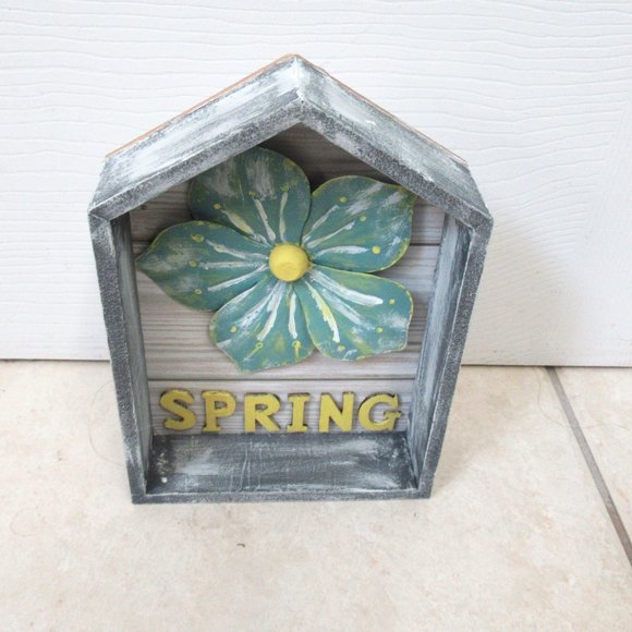New Farmhouse Spring flower shelf sitter decoration - Picture 2 of 2